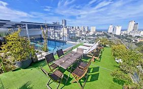 Mian Hotel Danang - Infinity Pool